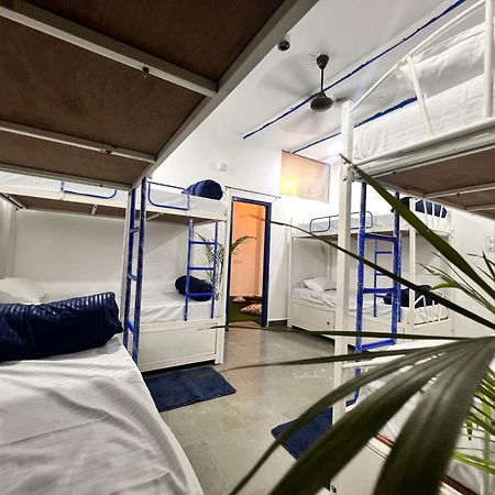 Pause Hostel Ujjain Bagian luar foto