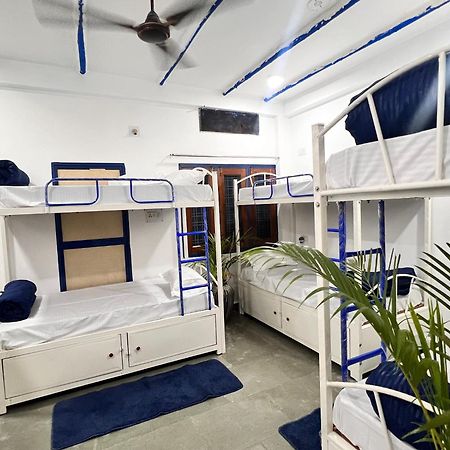 Pause Hostel Ujjain Bagian luar foto